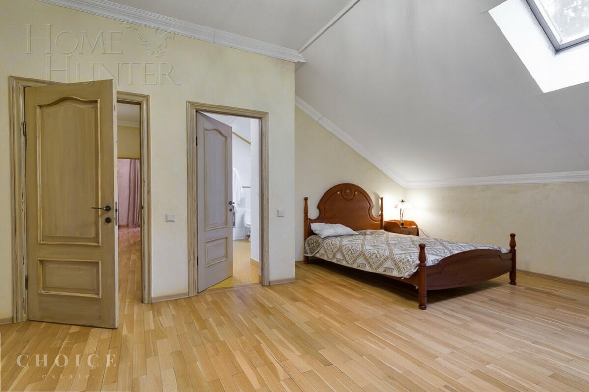 2-этажный коттедж 550 м² с отделкой