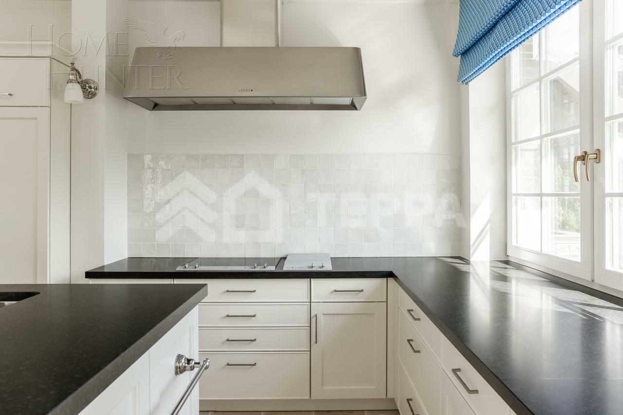 2-этажный коттедж 580 м² с отделкой