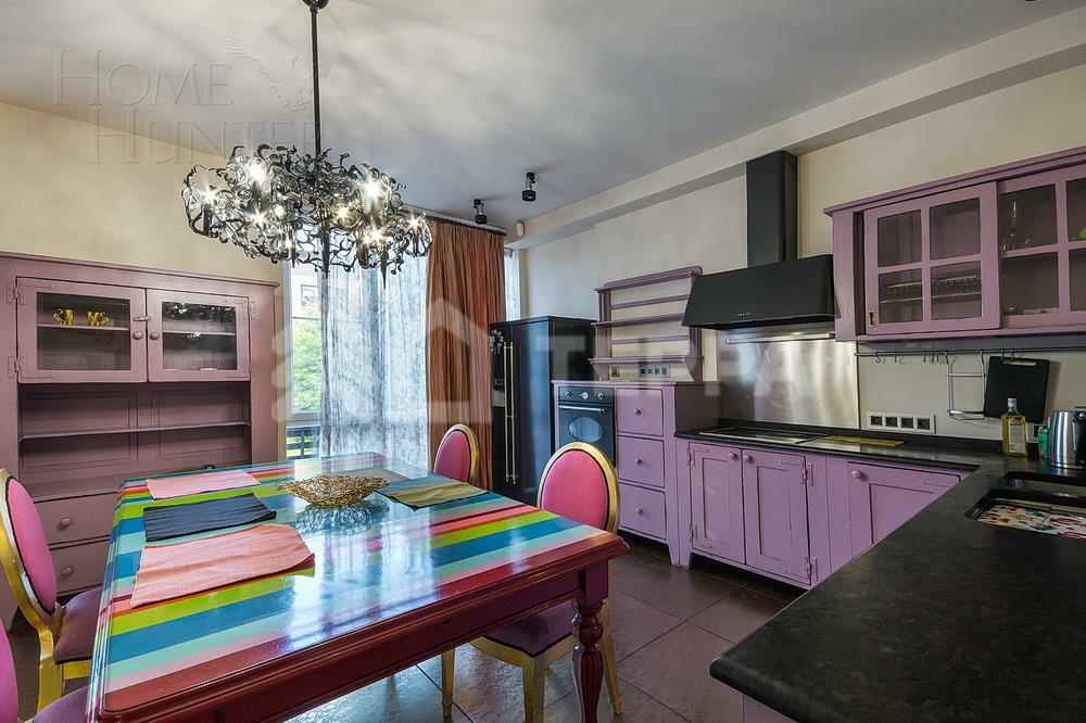 3-этажный таунхаус 354 м² с отделкой