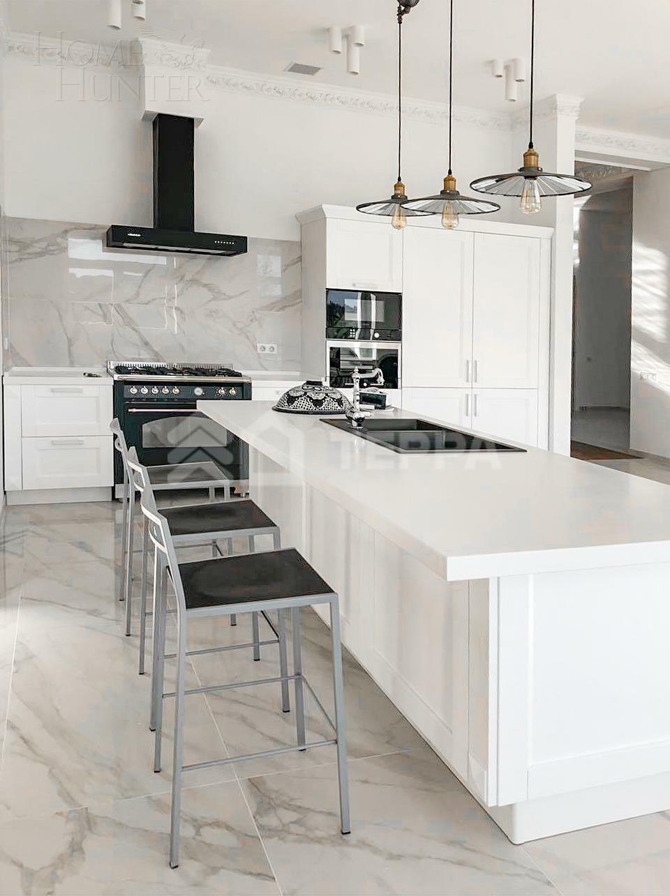 2-этажный коттедж 980 м² с отделкой