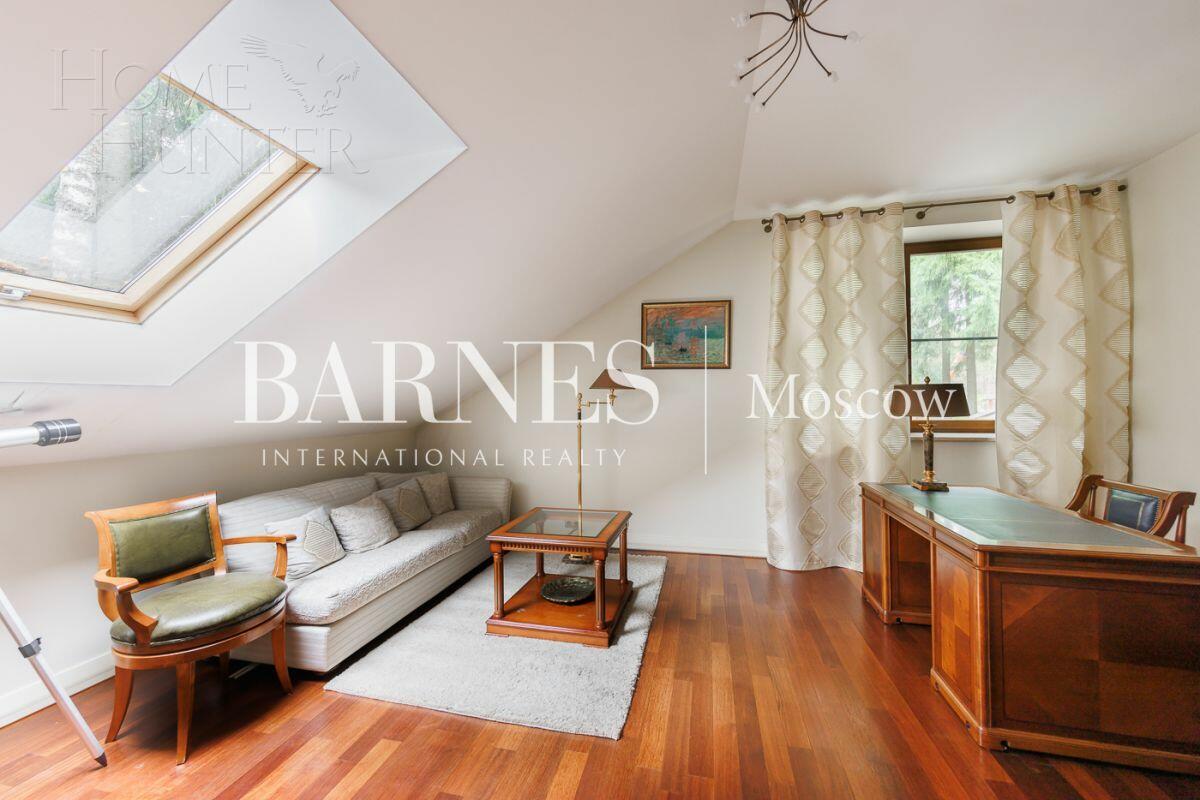 2-этажный коттедж 398.2 м² с отделкой