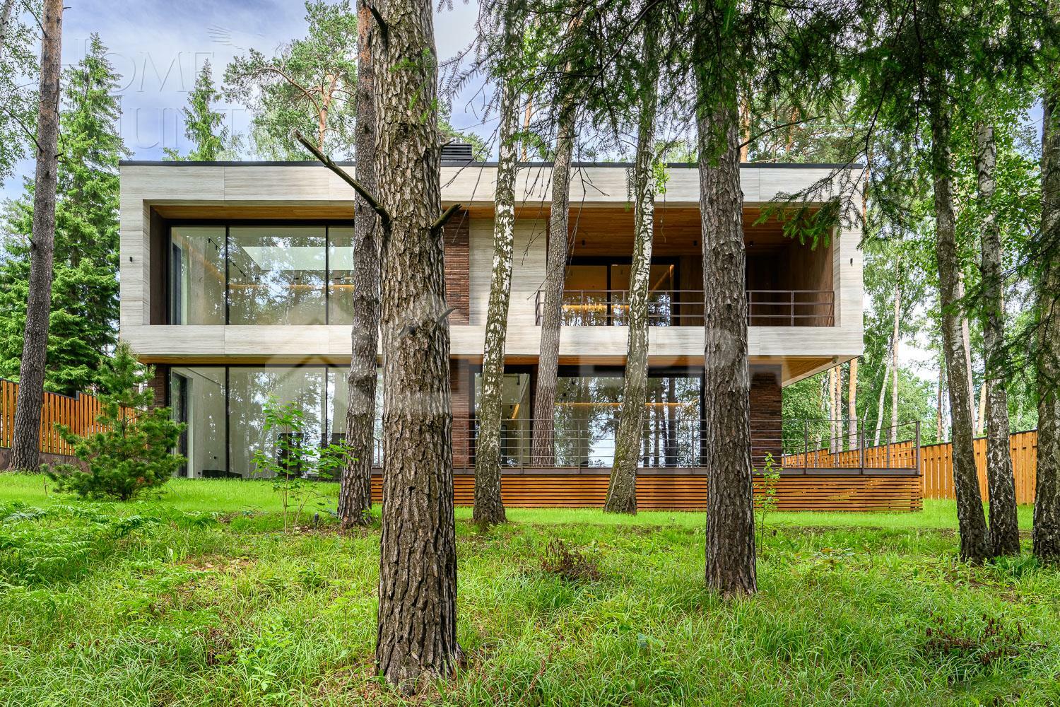 2-этажный коттедж 865 м² с отделкой