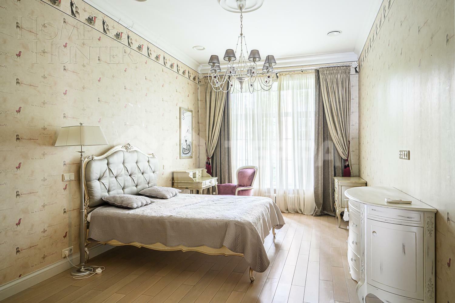 2-этажный коттедж 680 м² с отделкой