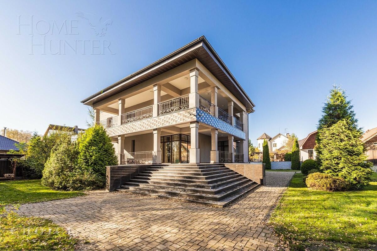 2-этажный коттедж 620 м² с отделкой