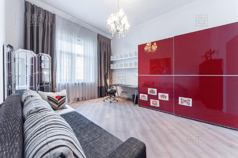 3-КОМН. КВАРТИРА С ОТДЕЛКОЙ 103.5 М² НА 3 ЭТАЖЕ