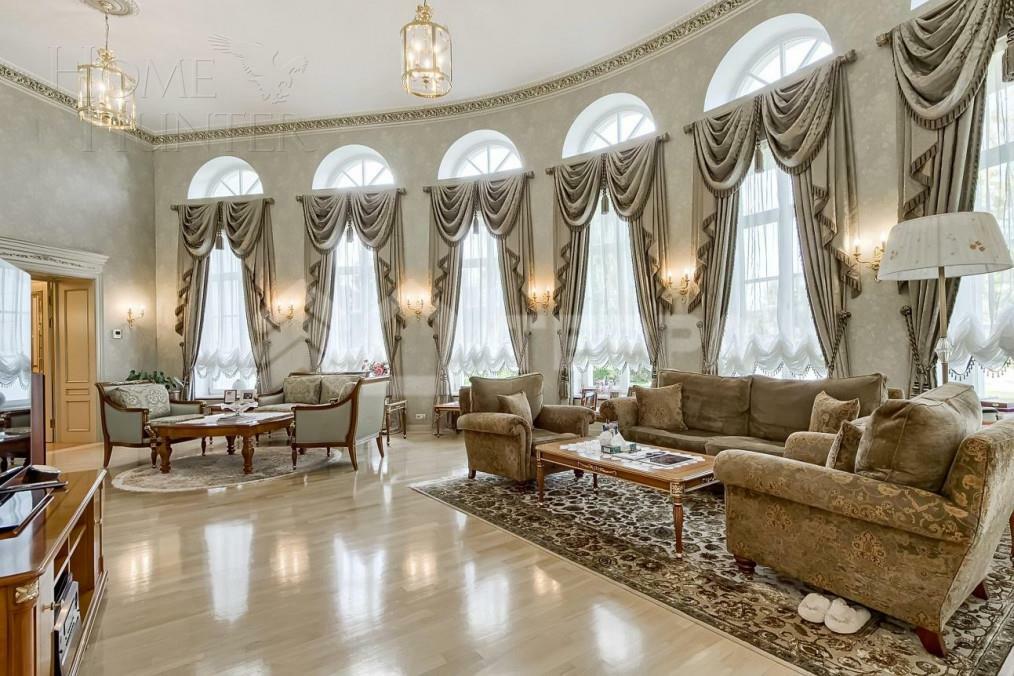 КОТТЕДЖ 1 800 м² с отделкой