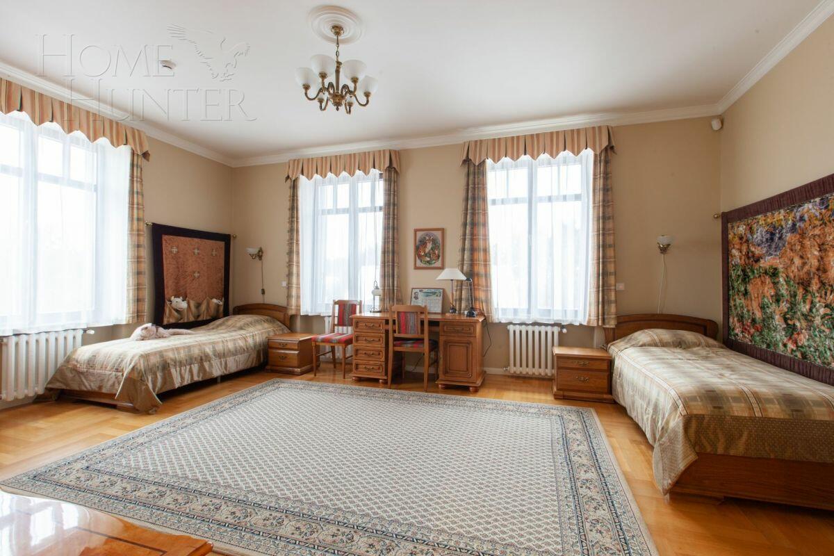 2-этажный коттедж 972 м² с отделкой