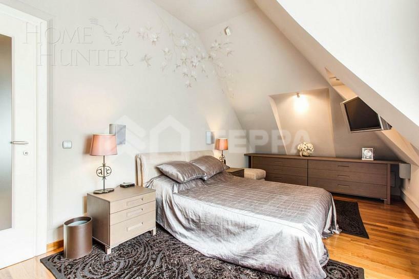 2-этажный коттедж 1 107.8 м² с отделкой