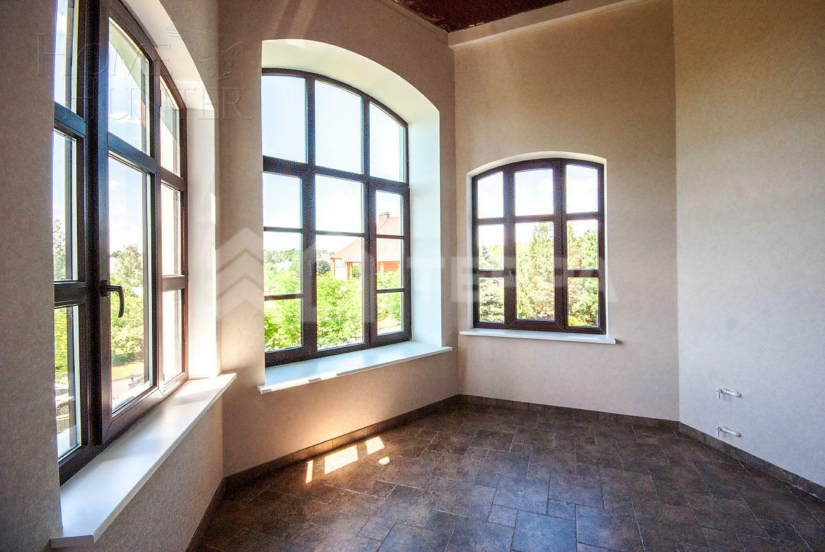 2-этажный коттедж 760 м² с отделкой