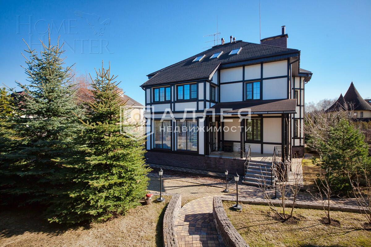 2-этажный коттедж 500 м² с отделкой