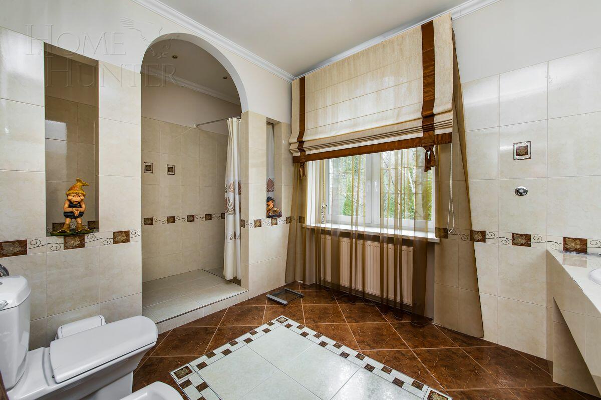 3-этажный коттедж 780 м² с отделкой