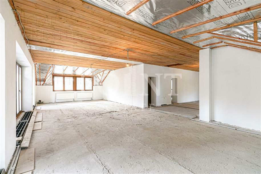 2-этажный коттедж 640 м² без отделки