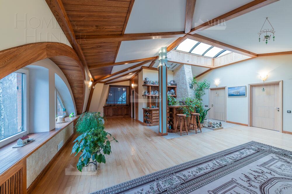 2-этажный коттедж 500 м² с отделкой