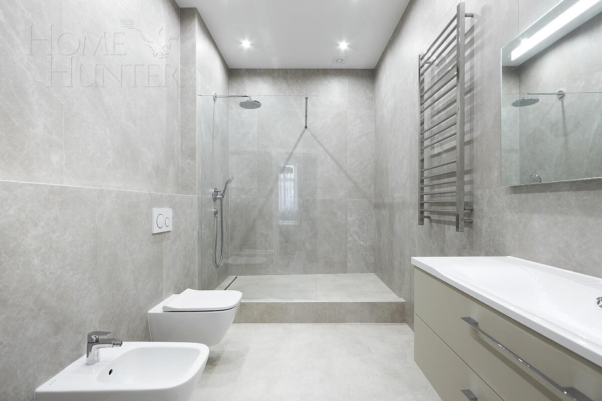 4-КОМН. КВАРТИРА С ОТДЕЛКОЙ 197.3 М² НА 4 ЭТАЖЕ