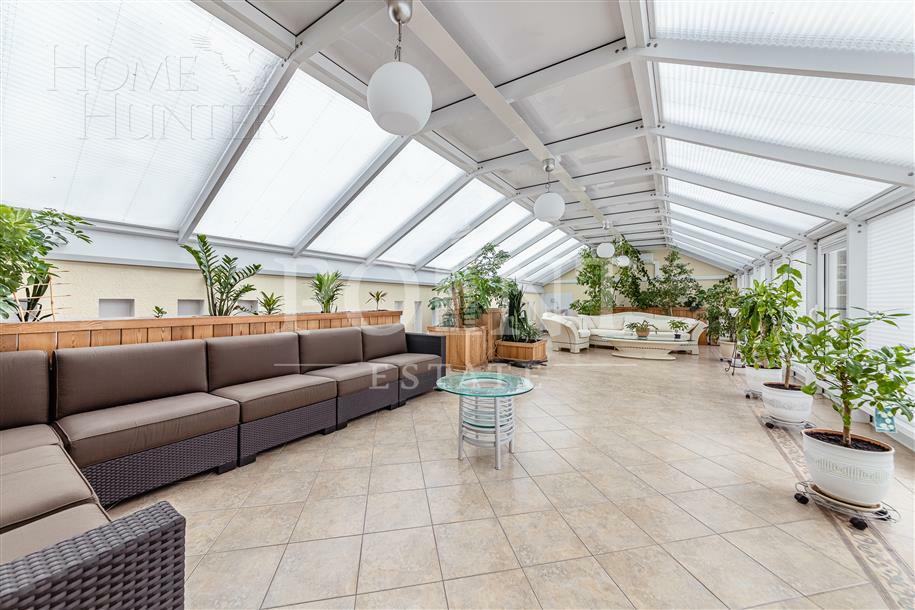 2-этажный коттедж 900 м² с отделкой