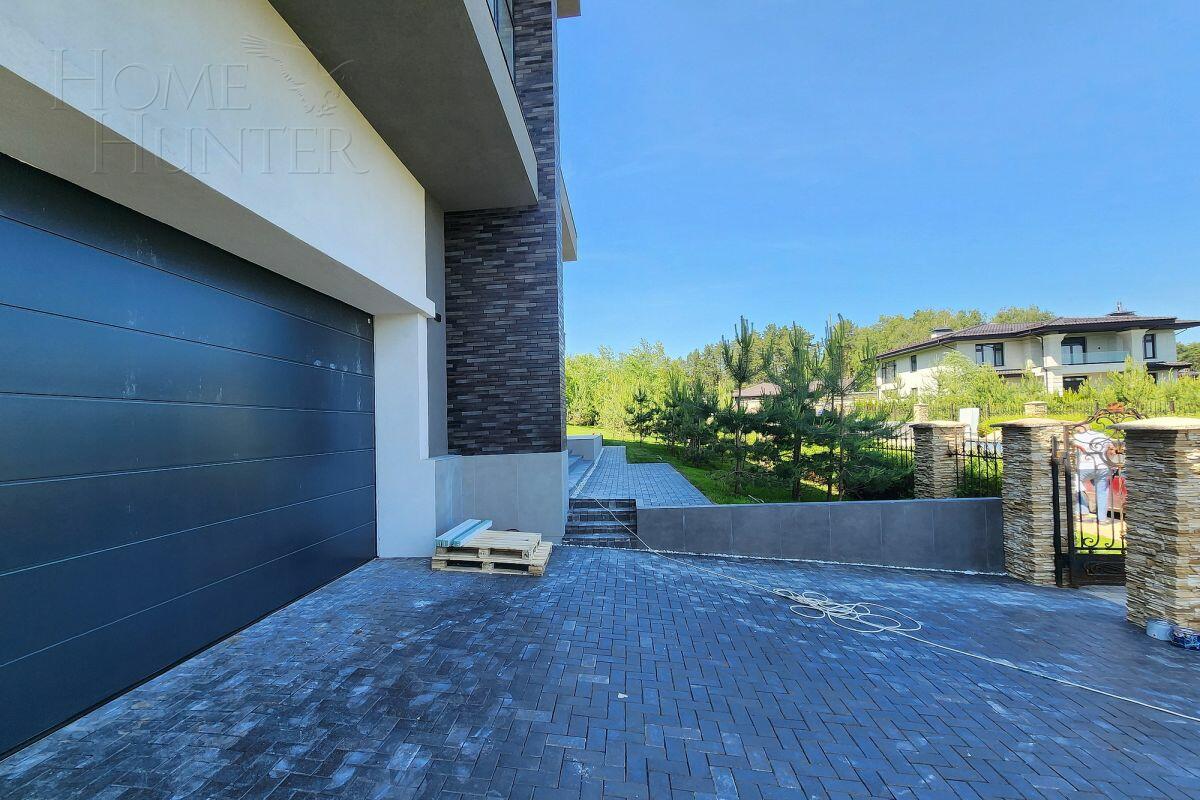 2-этажный коттедж 720 м² с отделкой