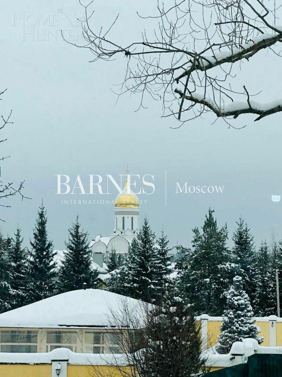 2-этажный коттедж 400 м² с отделкой