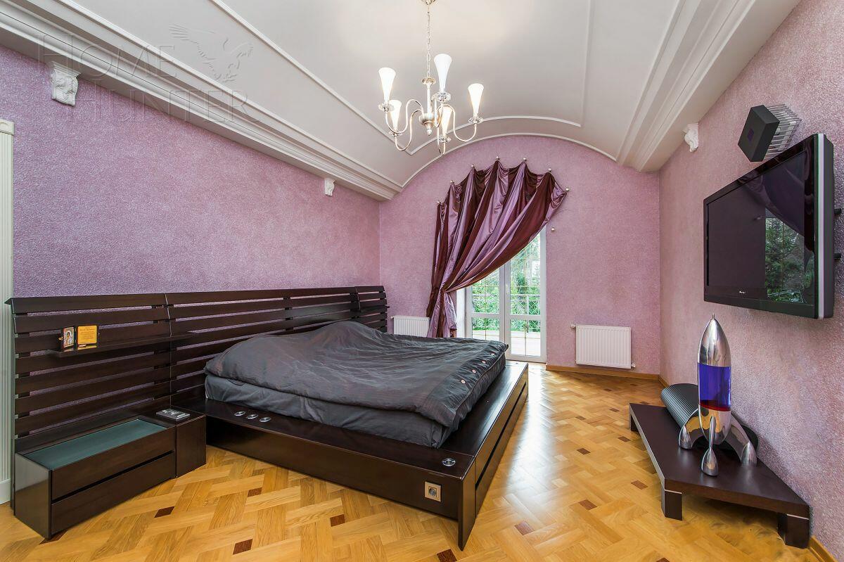 3-этажный коттедж 780 м² с отделкой