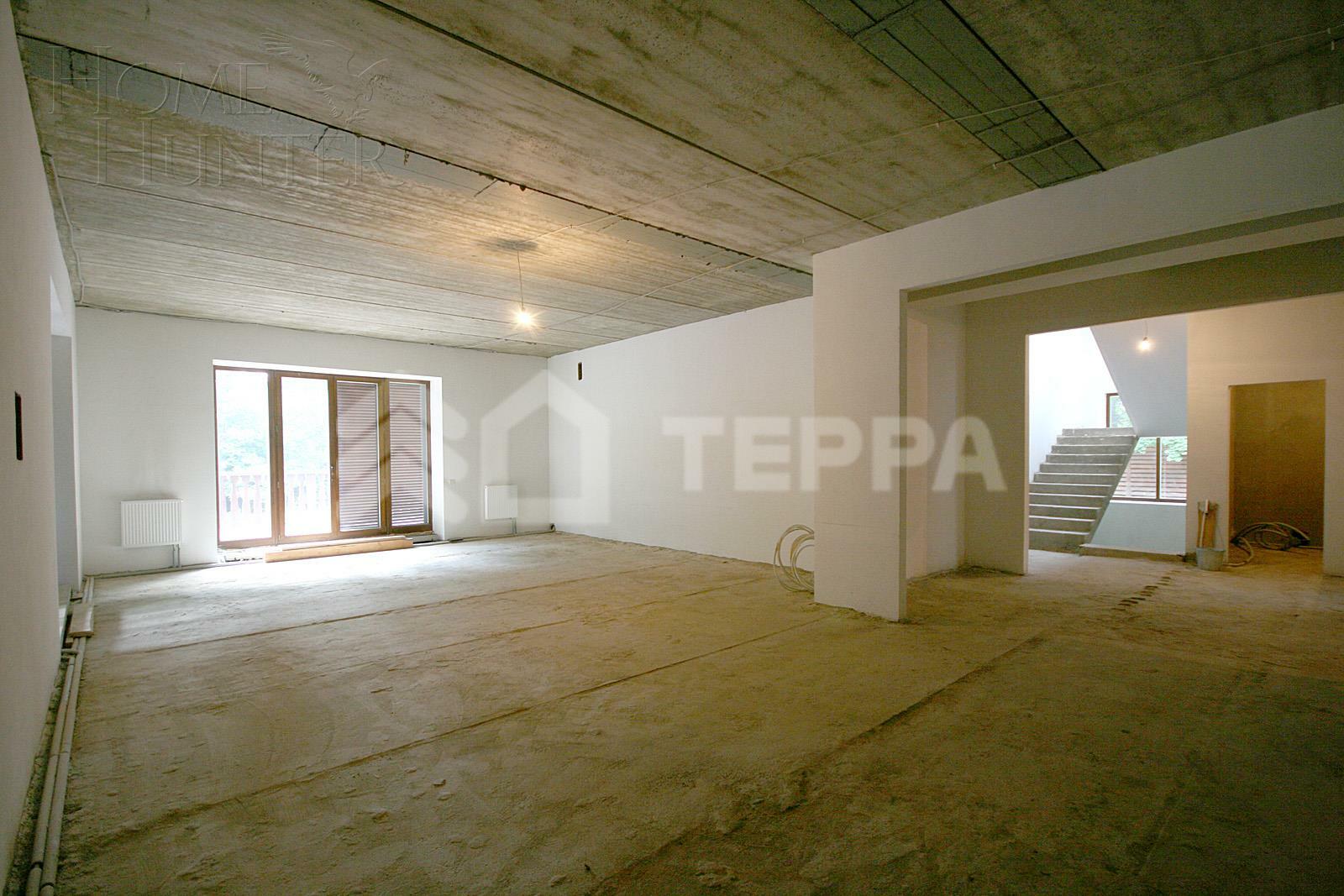 2-этажный коттедж 640 м² без отделки