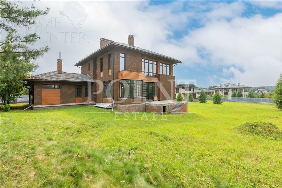 2-этажный коттедж 793.82 м² без отделки