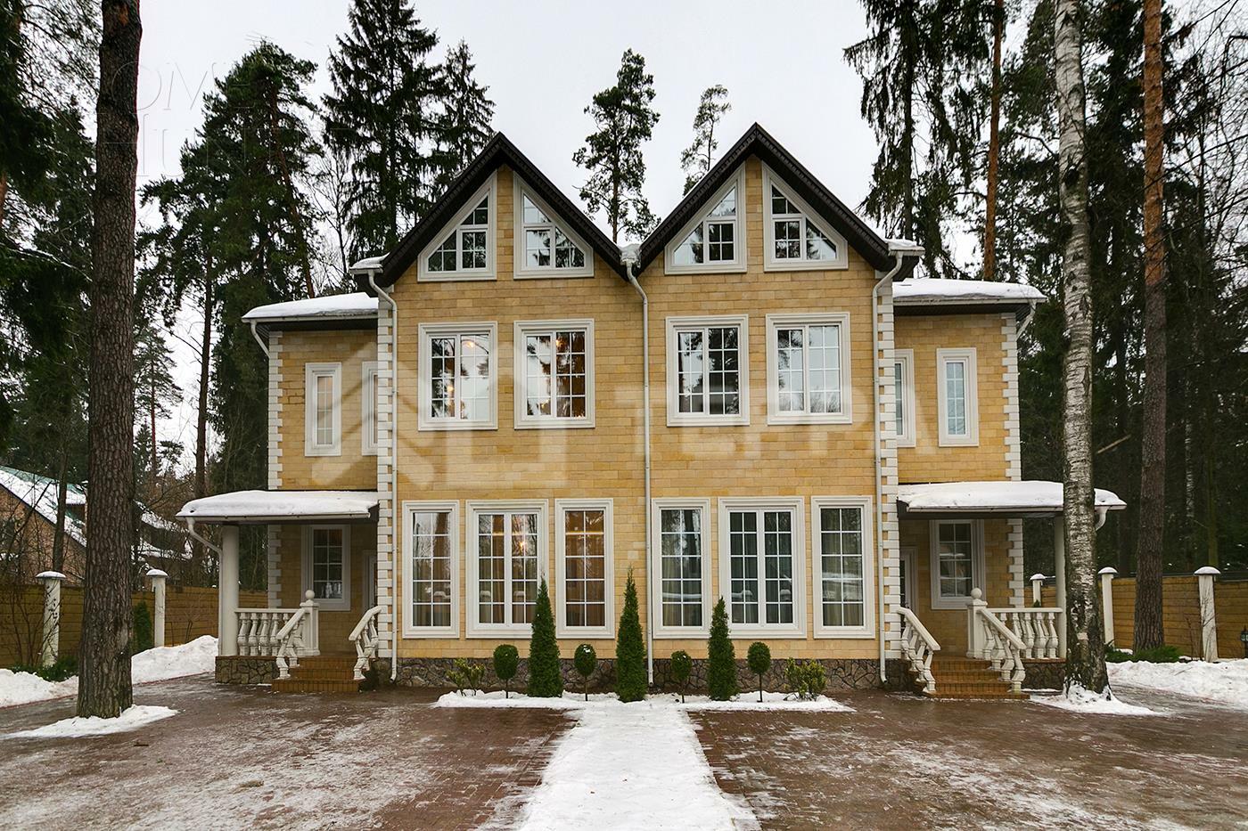 2-этажный таунхаус 385 м² с отделкой