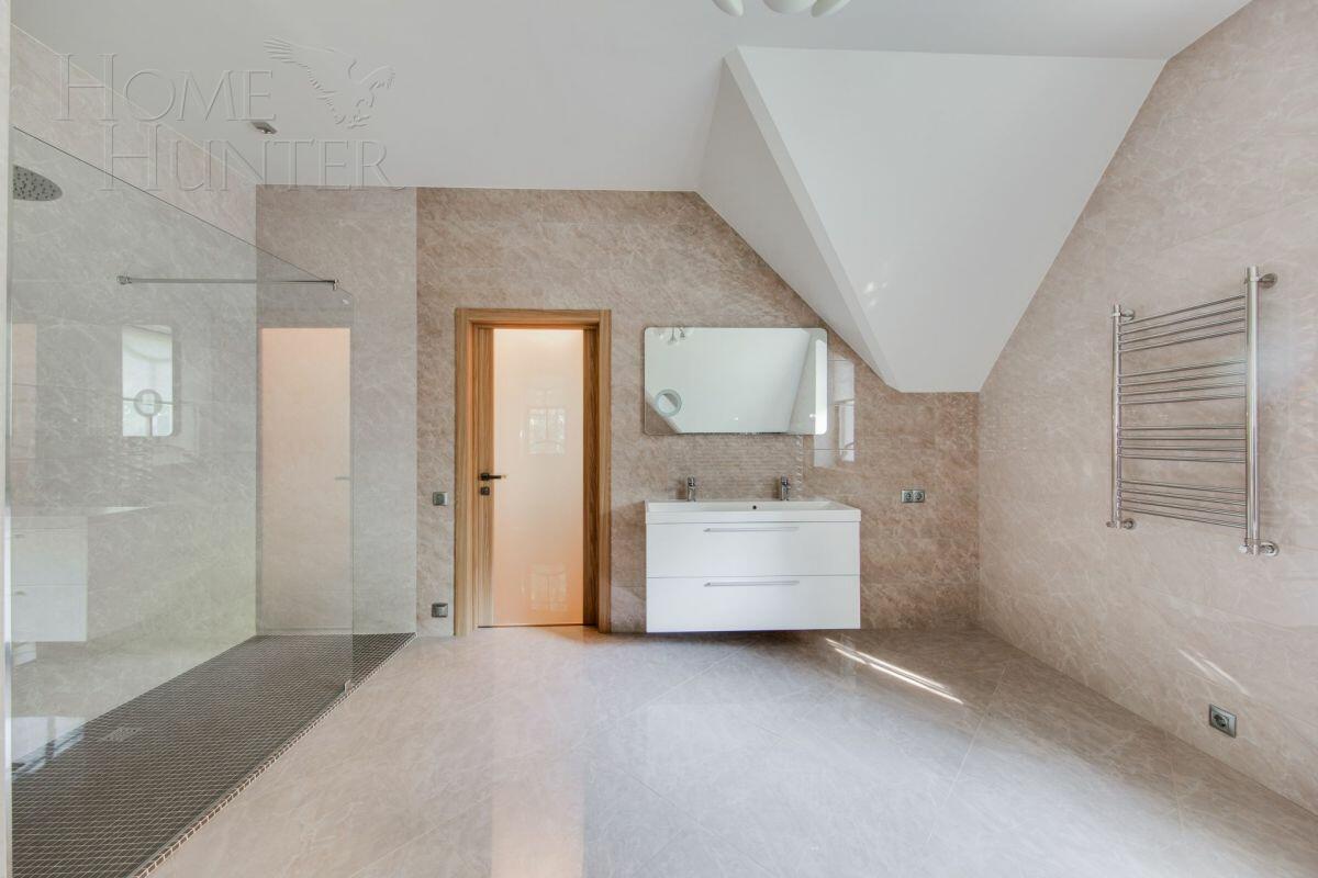 2-этажный коттедж 607 м² с отделкой