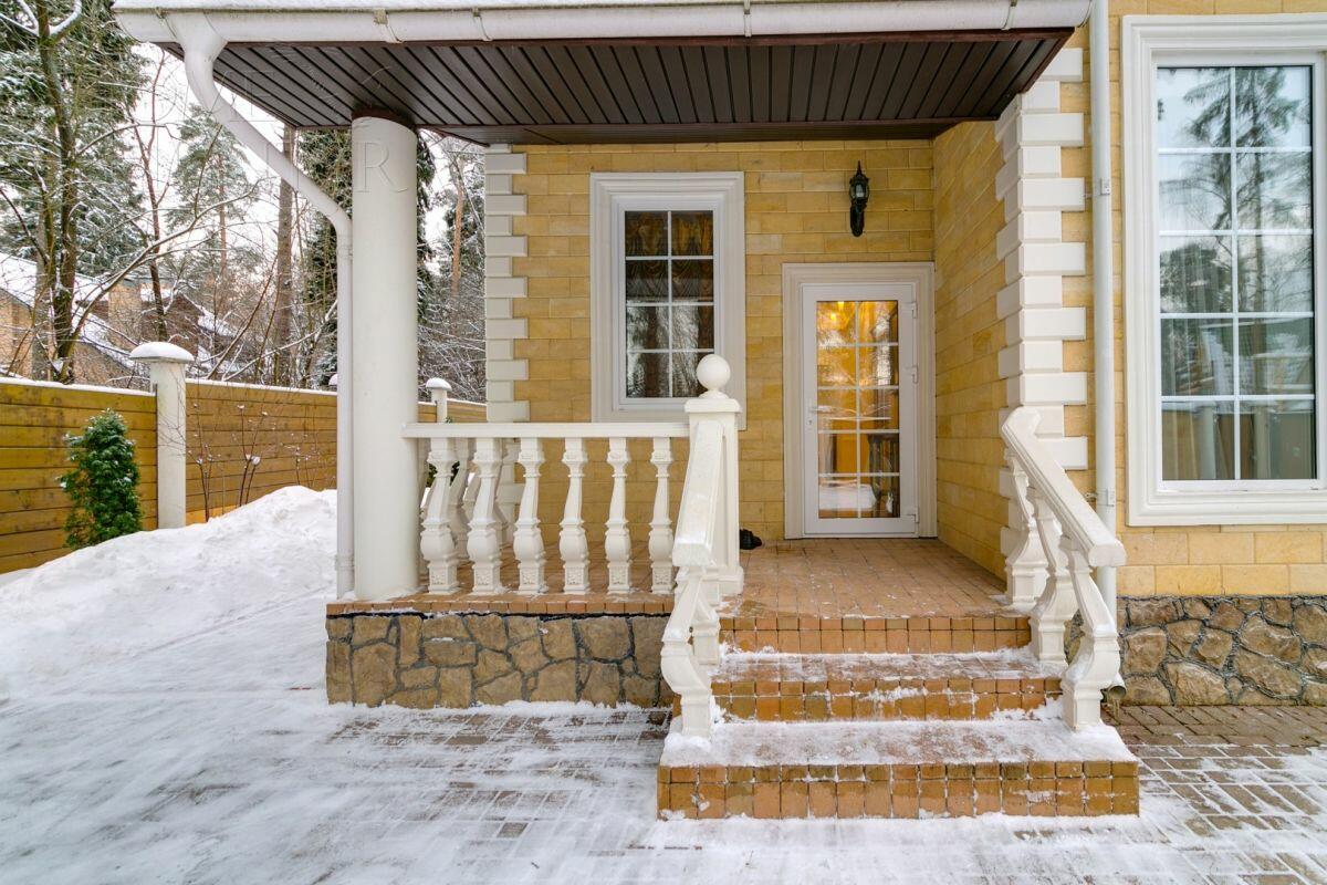 2-этажный таунхаус 385 м² с отделкой