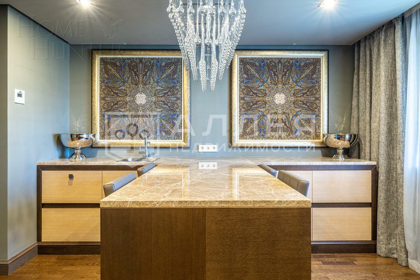 2-этажный коттедж 1 065 м² с отделкой