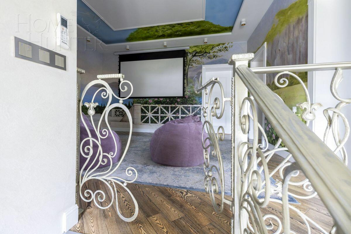 2-этажный коттедж 270 м² с отделкой