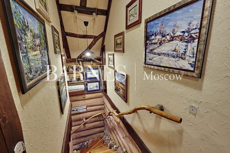 2-этажный коттедж 340 м² с отделкой