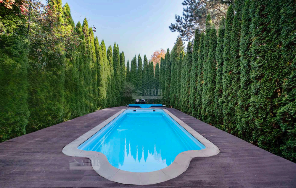 2-этажный коттедж 360 м² с отделкой