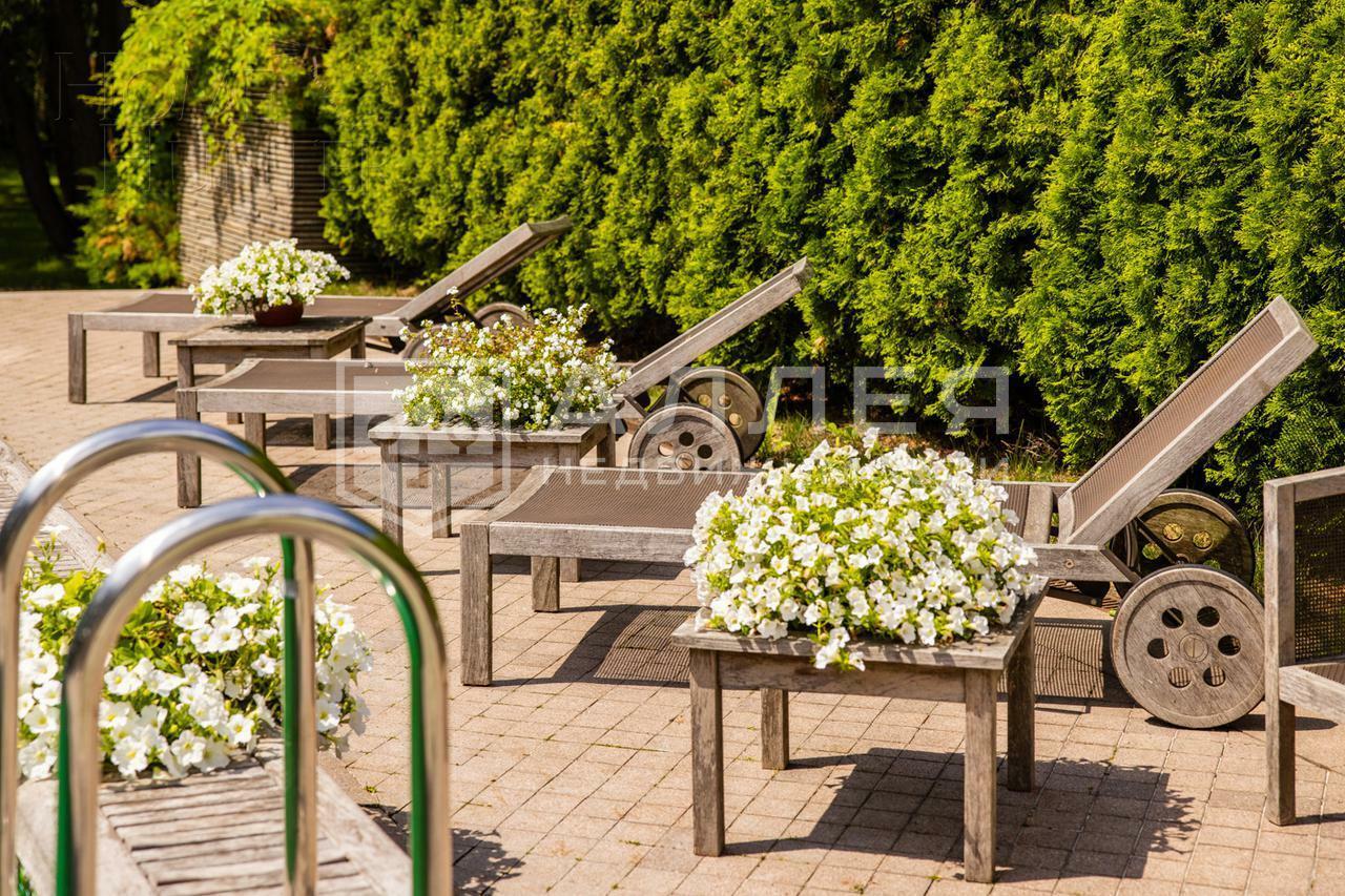 2-этажный коттедж 1 000 м² с отделкой