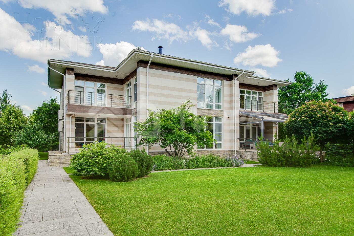 2-этажный коттедж 700 м² с отделкой