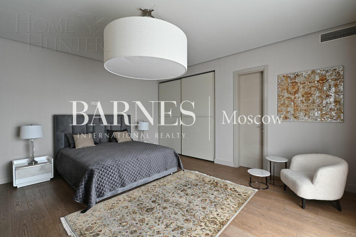 2-этажный коттедж 637 м² с отделкой