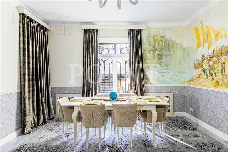 2-этажный коттедж 320 м² с отделкой