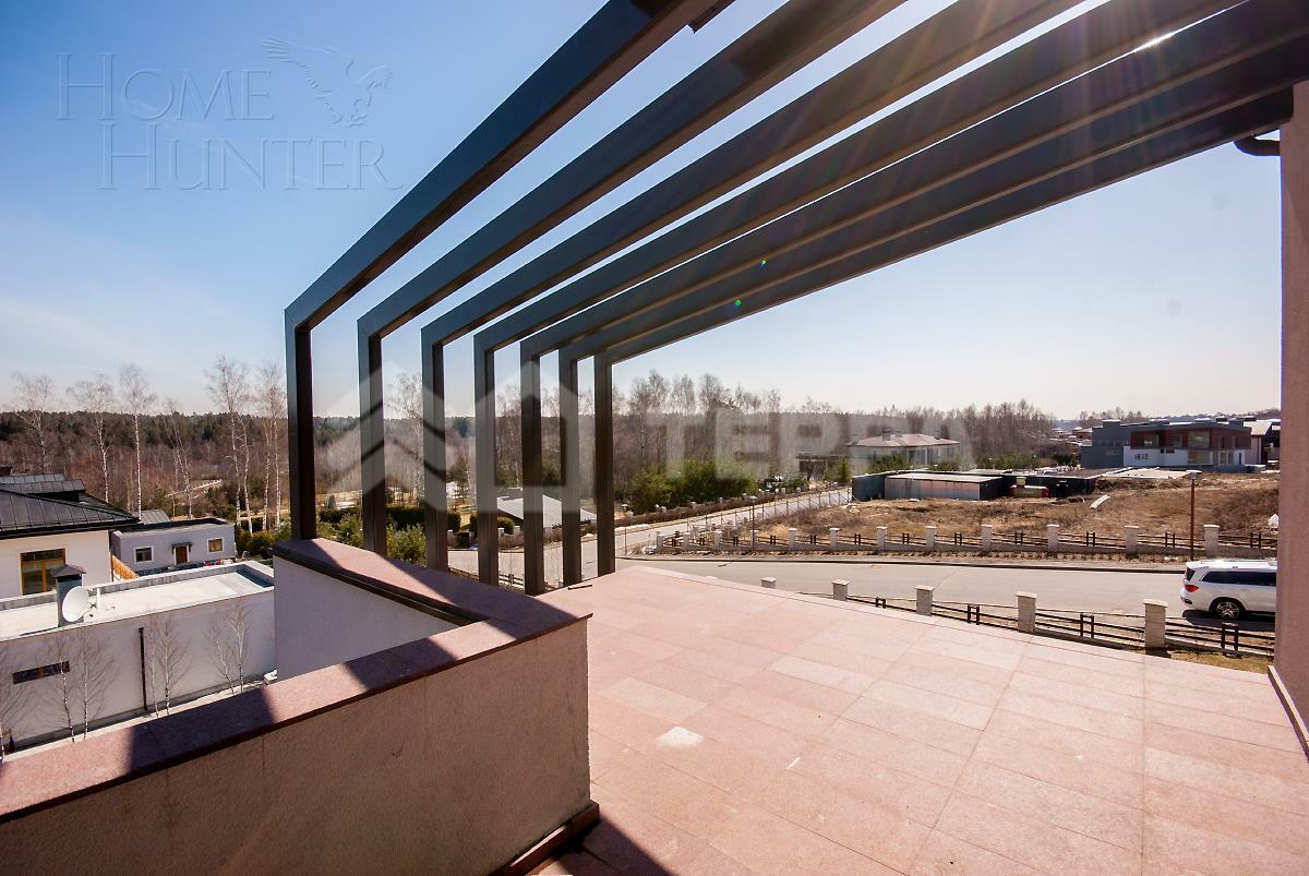 2-этажный коттедж 1 000 м² с отделкой