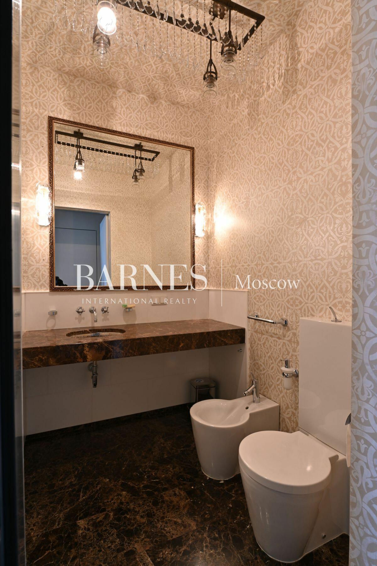 2-этажный коттедж 637 м² с отделкой