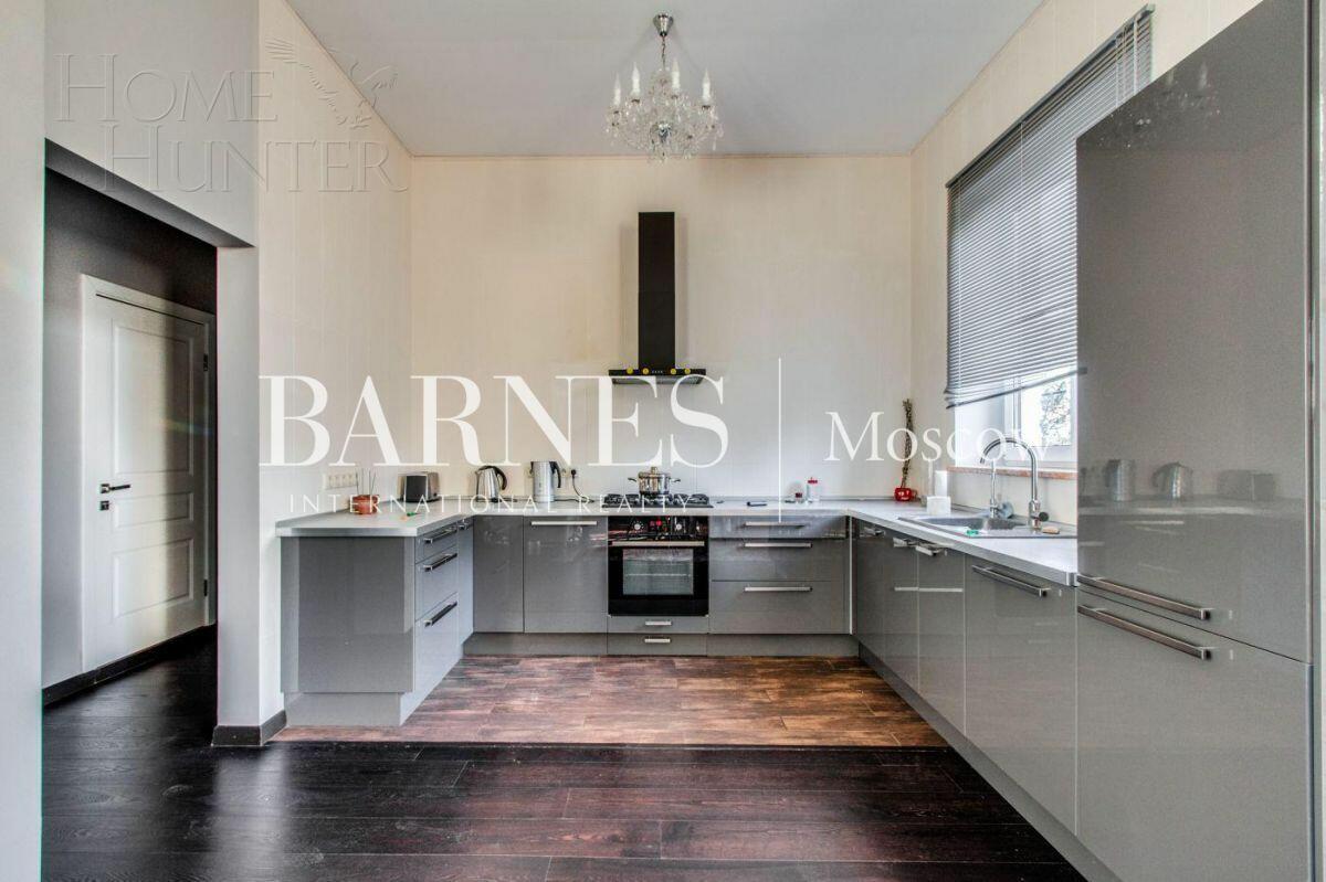 2-этажный коттедж 357 м² с отделкой