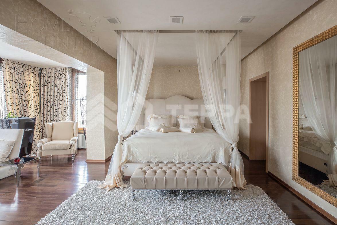 3-этажный коттедж 500 м² с отделкой