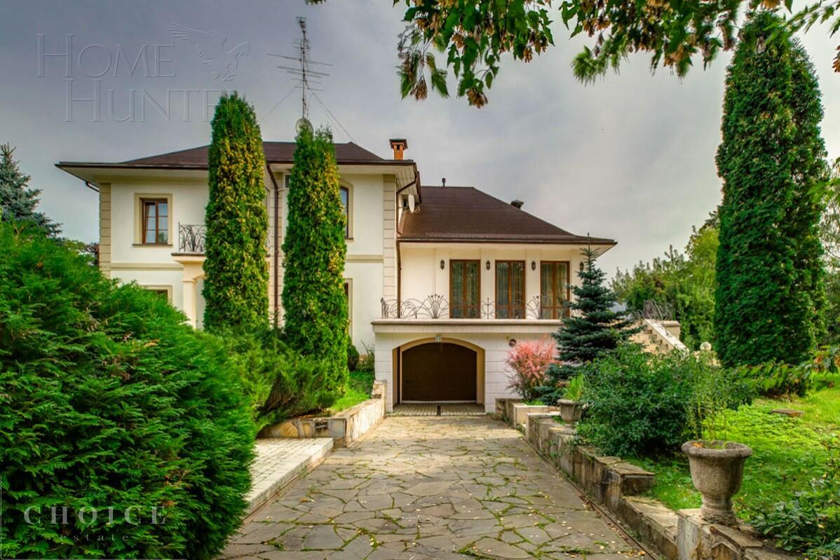 2-этажный коттедж 650 м² с отделкой