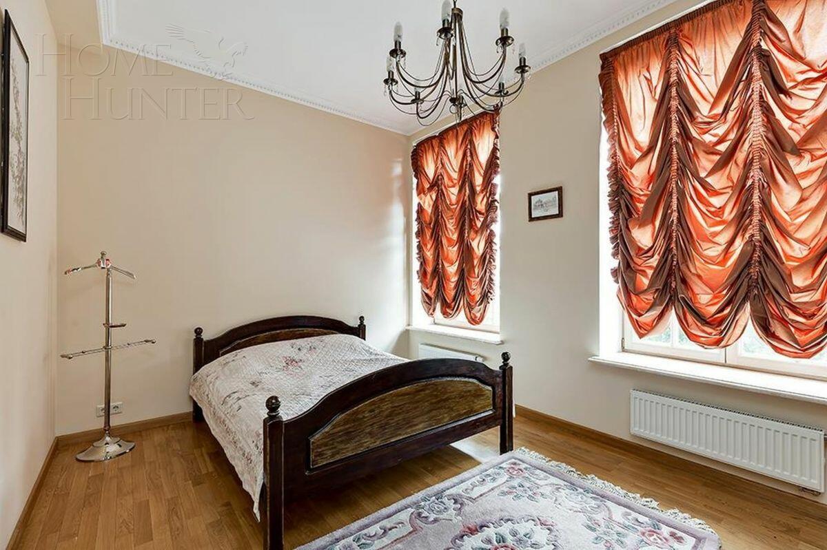 2-этажный коттедж 980 м² с отделкой