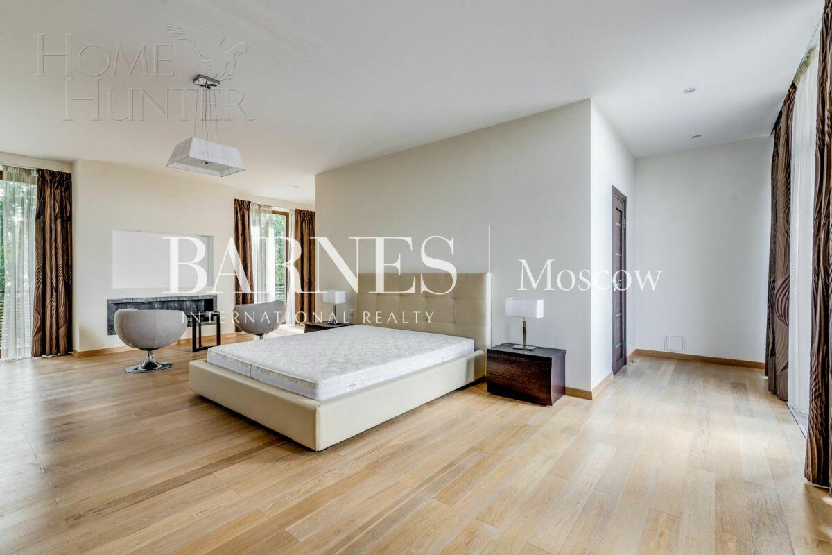 2-этажный таунхаус 380 м² с отделкой