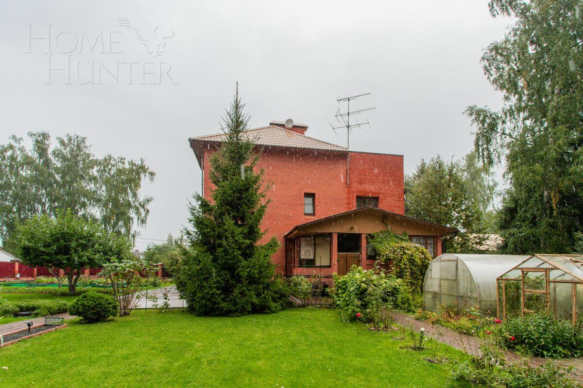 2-этажный коттедж 880 м² с отделкой