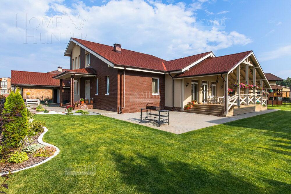 3-этажный коттедж 480 м² с отделкой