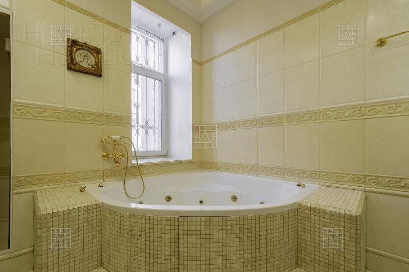 5-КОМН. КВАРТИРА С ОТДЕЛКОЙ 146.6 М² НА 2 ЭТАЖЕ