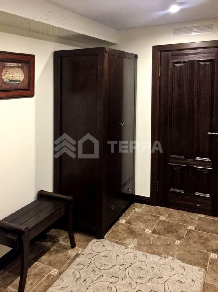 2-этажный таунхаус 400 м² с отделкой