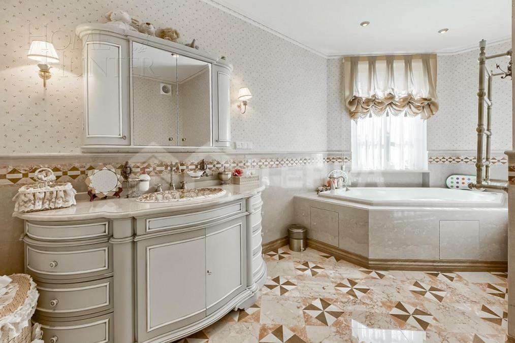 КОТТЕДЖ 1 800 м² с отделкой