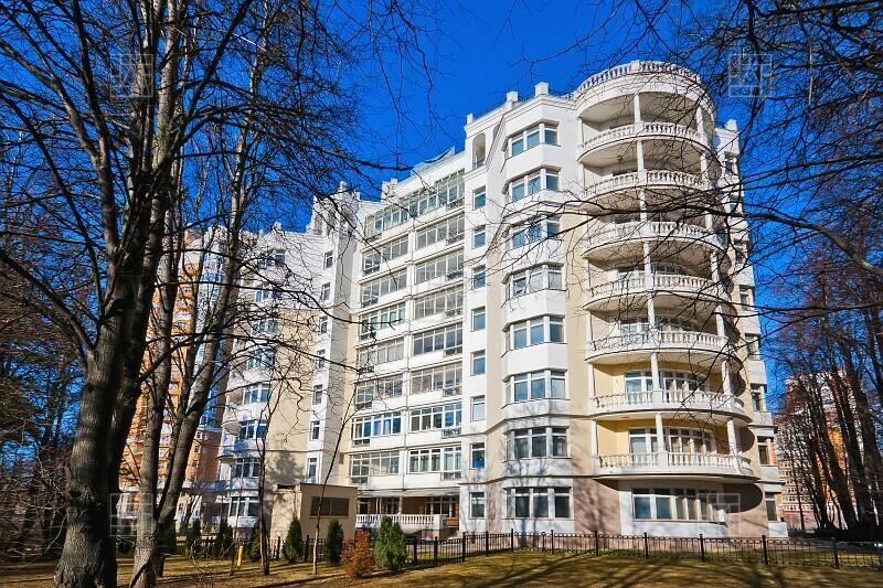 4-УРОВНЕВАЯ КВАРТИРА БЕЗ ОТДЕЛКИ 365 М² НА 8 ЭТАЖЕ