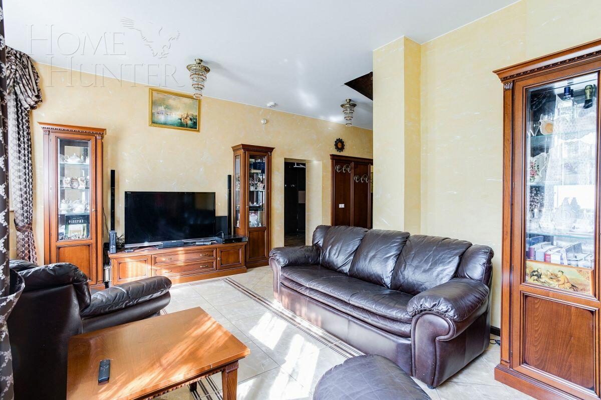 2-этажный коттедж 948 м² с отделкой