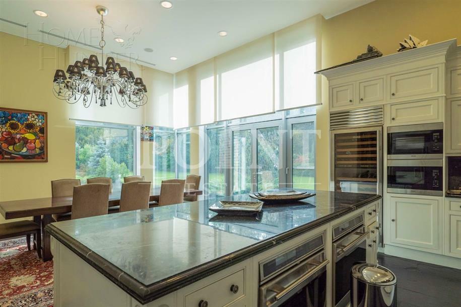 1-этажный коттедж 650 м² с отделкой